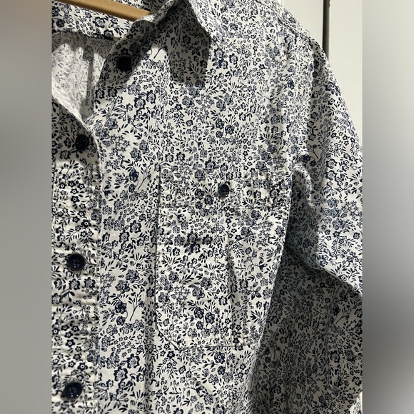 DULUTH 100% Organic Cotton, Floral, Long Sleeve , Button Down Shirt - Picture 4 of 12